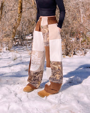 Load image into Gallery viewer, (S/M) Rustic Camo 1/1 Sweats +pockets