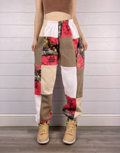 Load image into Gallery viewer, (M/L) Rose Camo 1/1 Joggers