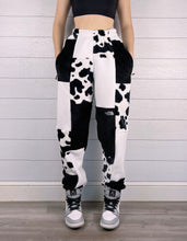 Load image into Gallery viewer, (S/M) Diamond Cow 1/1 Joggers +zipper pockets