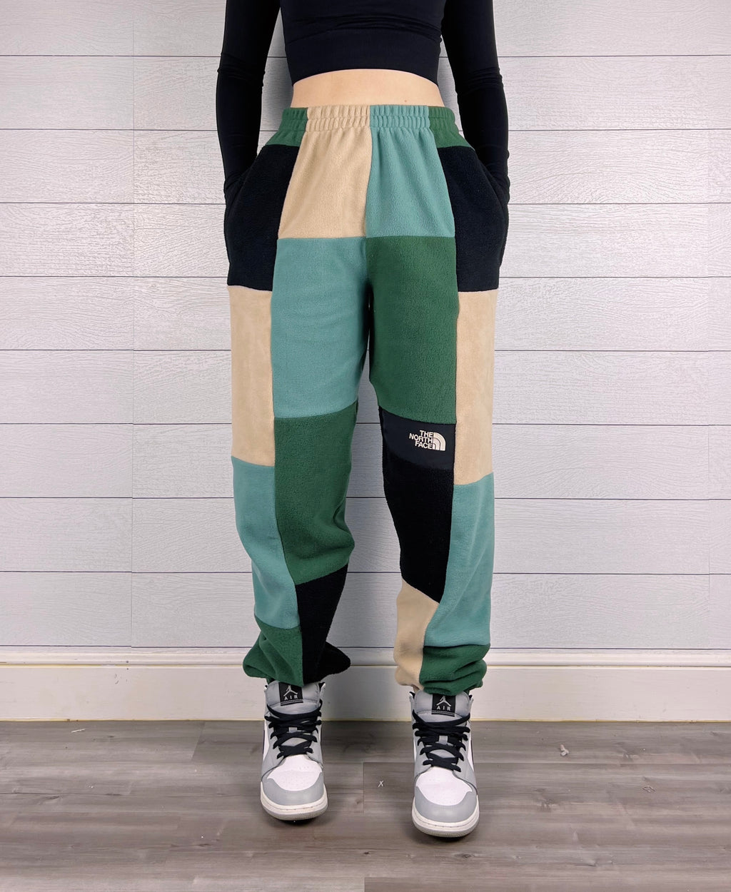 (S/M) Woodland 1/1 Joggers +zipper pockets