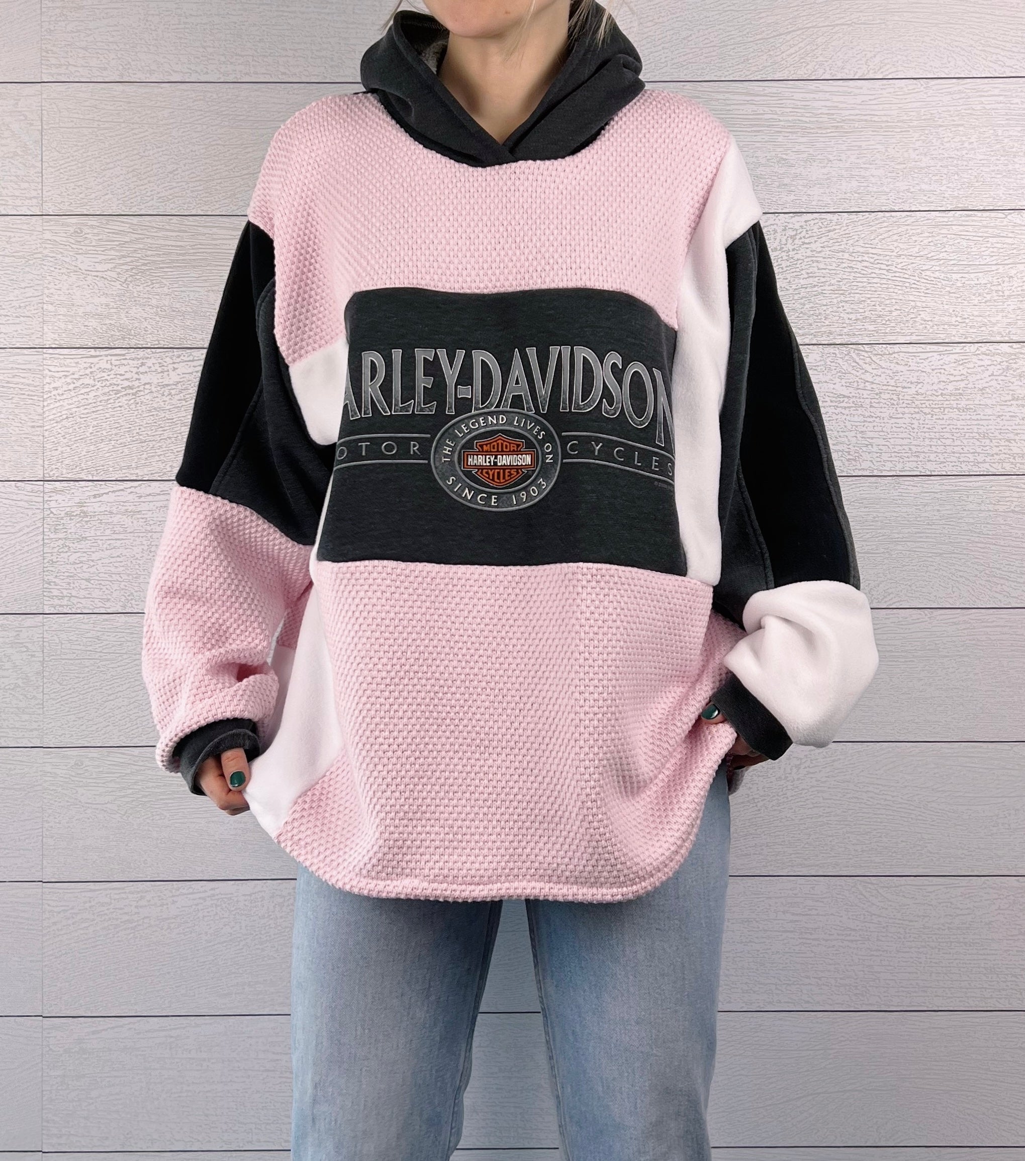 (XL) Touring 1/1 Sweater Hoodie