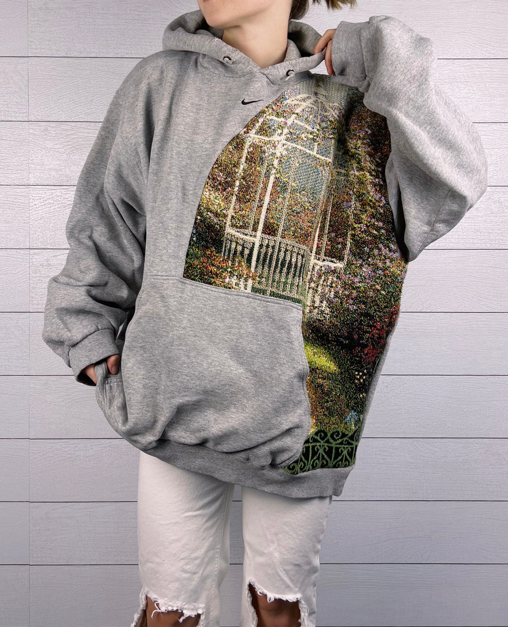 (XL) Vintage Floral Gazebo 1/1 Hoodie