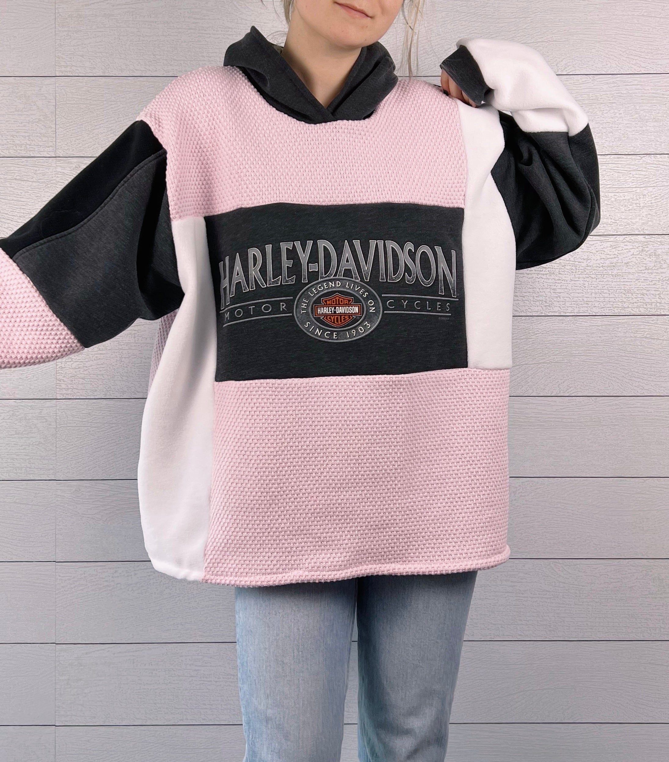(XL) Touring 1/1 Sweater Hoodie