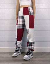 Load image into Gallery viewer, (S/M) Redwood Flannel 1/1 Joggers
