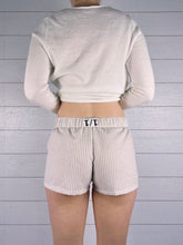 Load image into Gallery viewer, (MTO) Driftwood Linen Shorts
