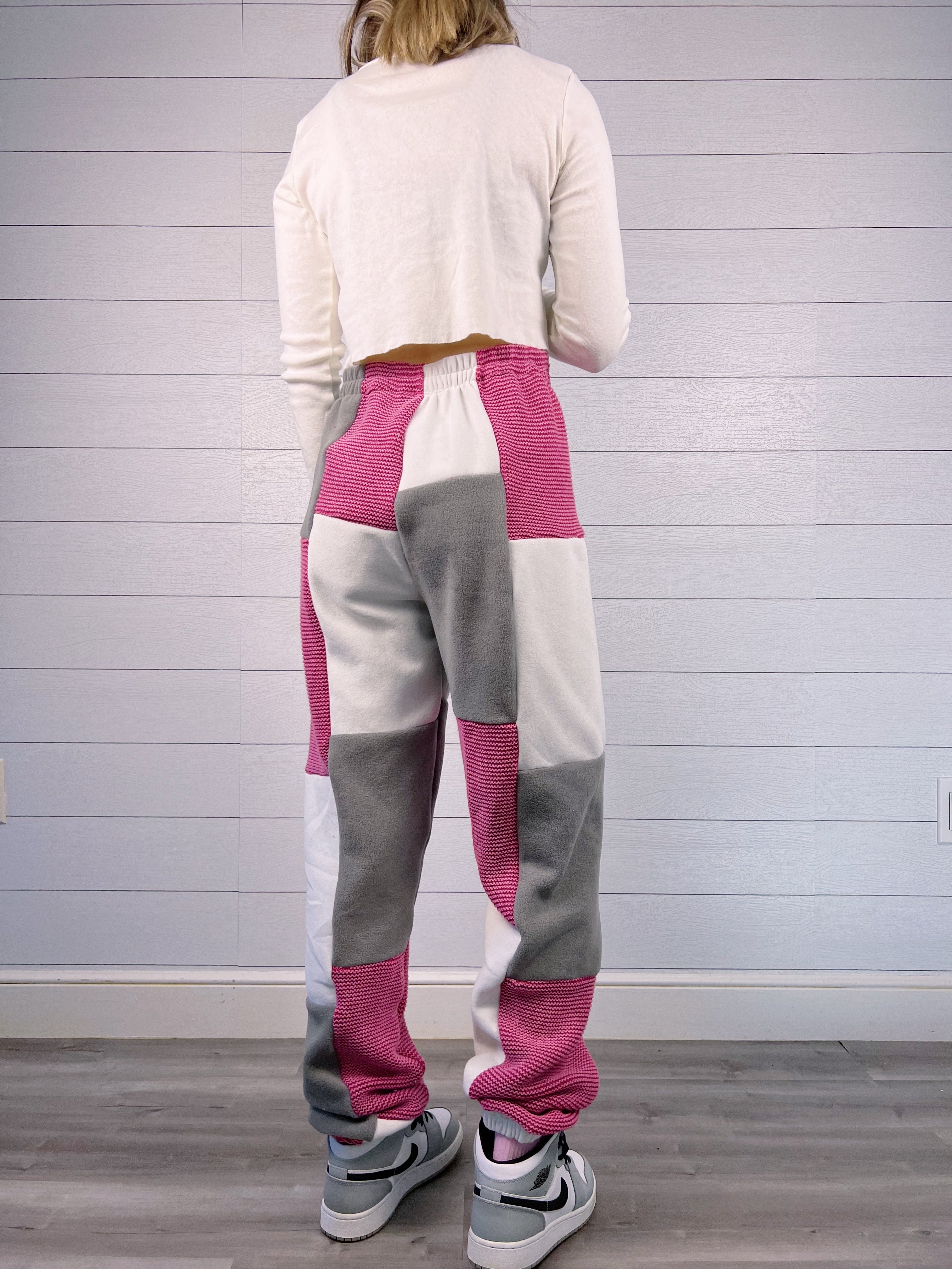 (M/L) Raspberry Mist 1/1 Sweater Joggers
