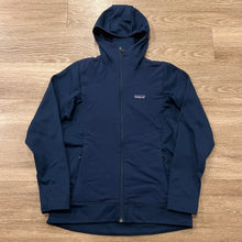 Load image into Gallery viewer, Patagonia Crosstrek Hybrid Hoodie (S)
