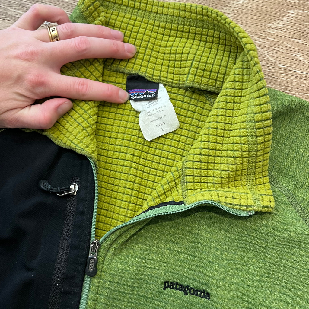 (L) Patagonia R1 Pullover