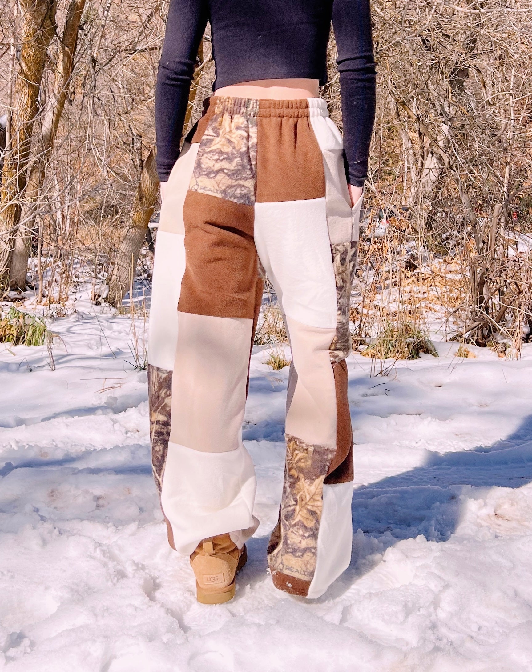 (S/M) Rustic Camo 1/1 Sweats +pockets