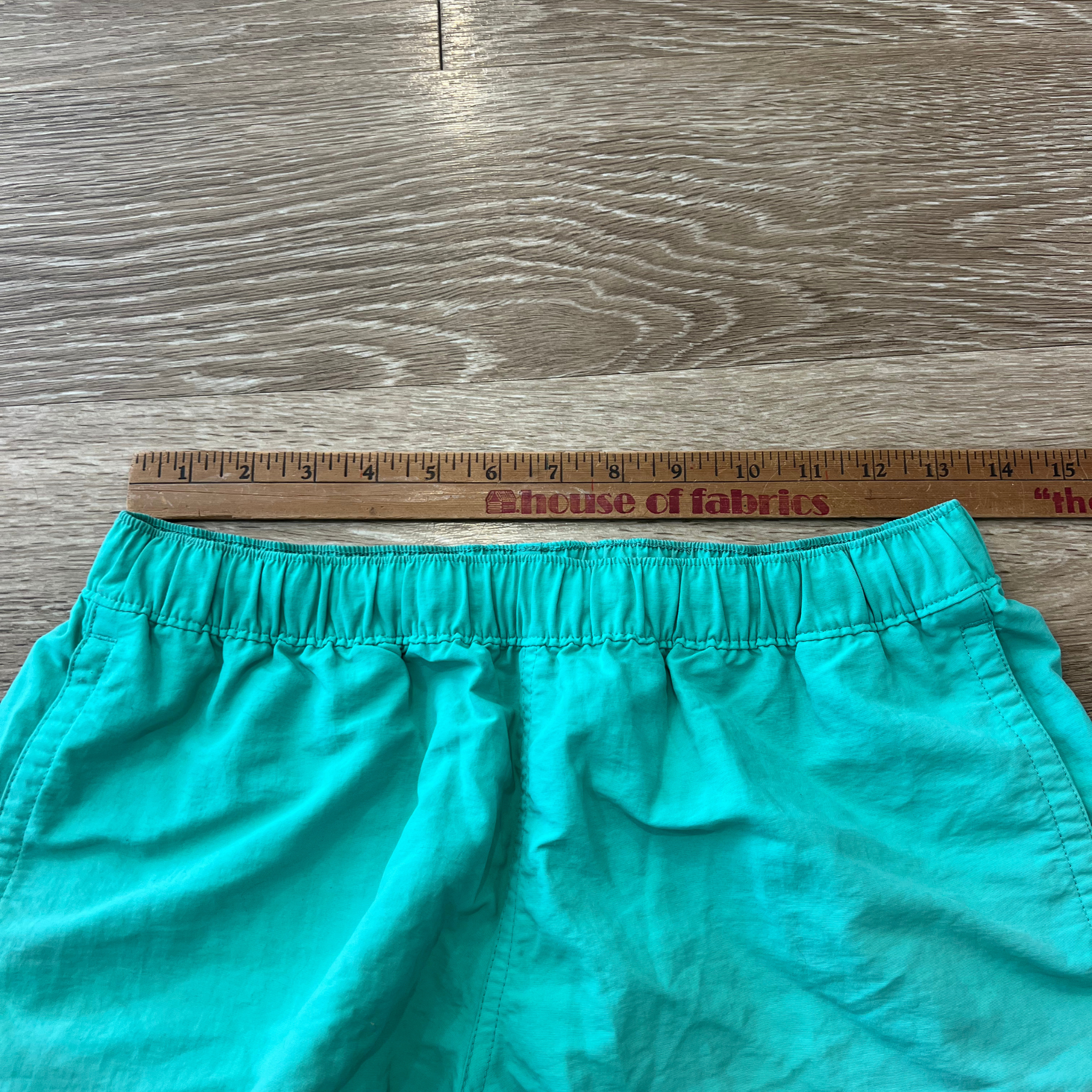 (M) Patagonia Barely Baggies
