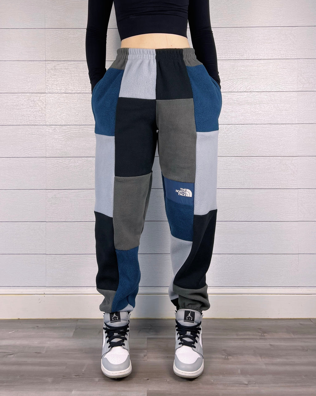(S/M) Raindrop 1/1 Joggers +zipper pockets