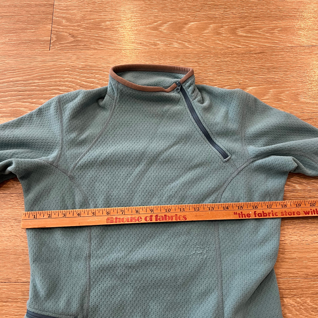 (S) Arc'teryx Delta SV Crewneck