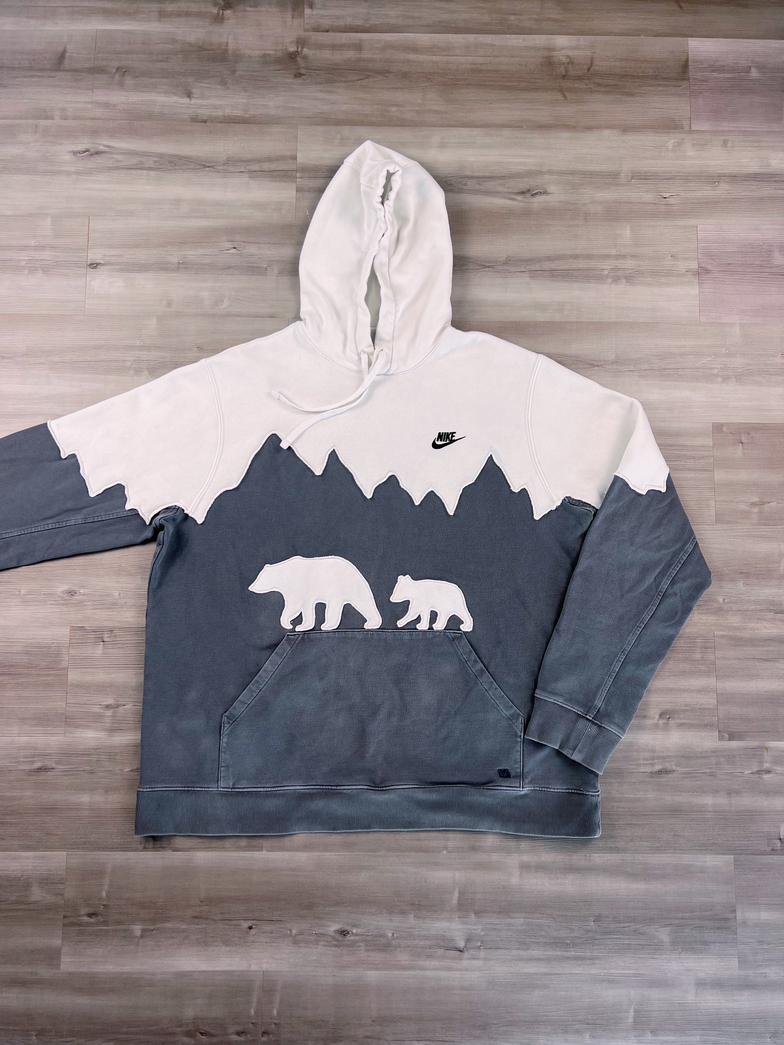 (L) Backcountry 1/1 Hoodie