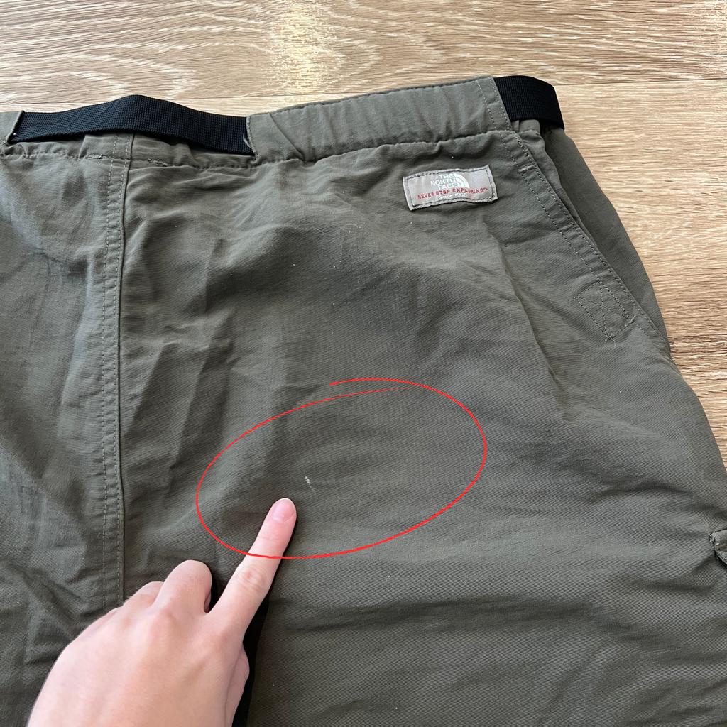 (L) Vintage TNF Cargo Shorts