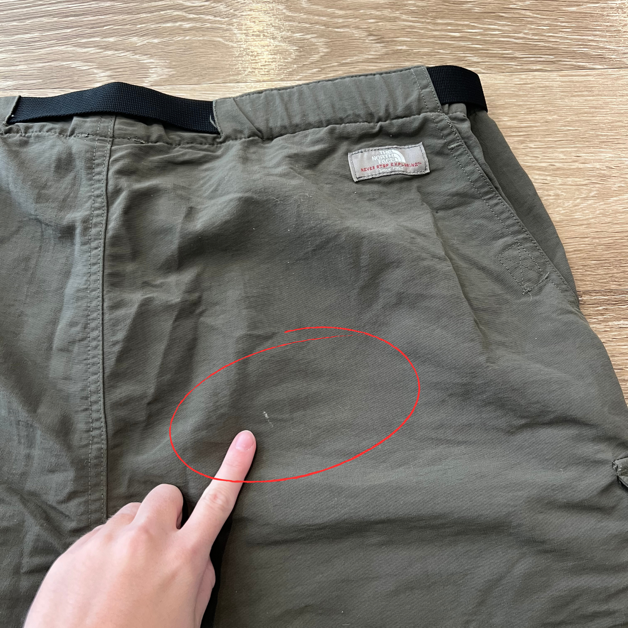 (L) Vintage TNF Cargo Shorts