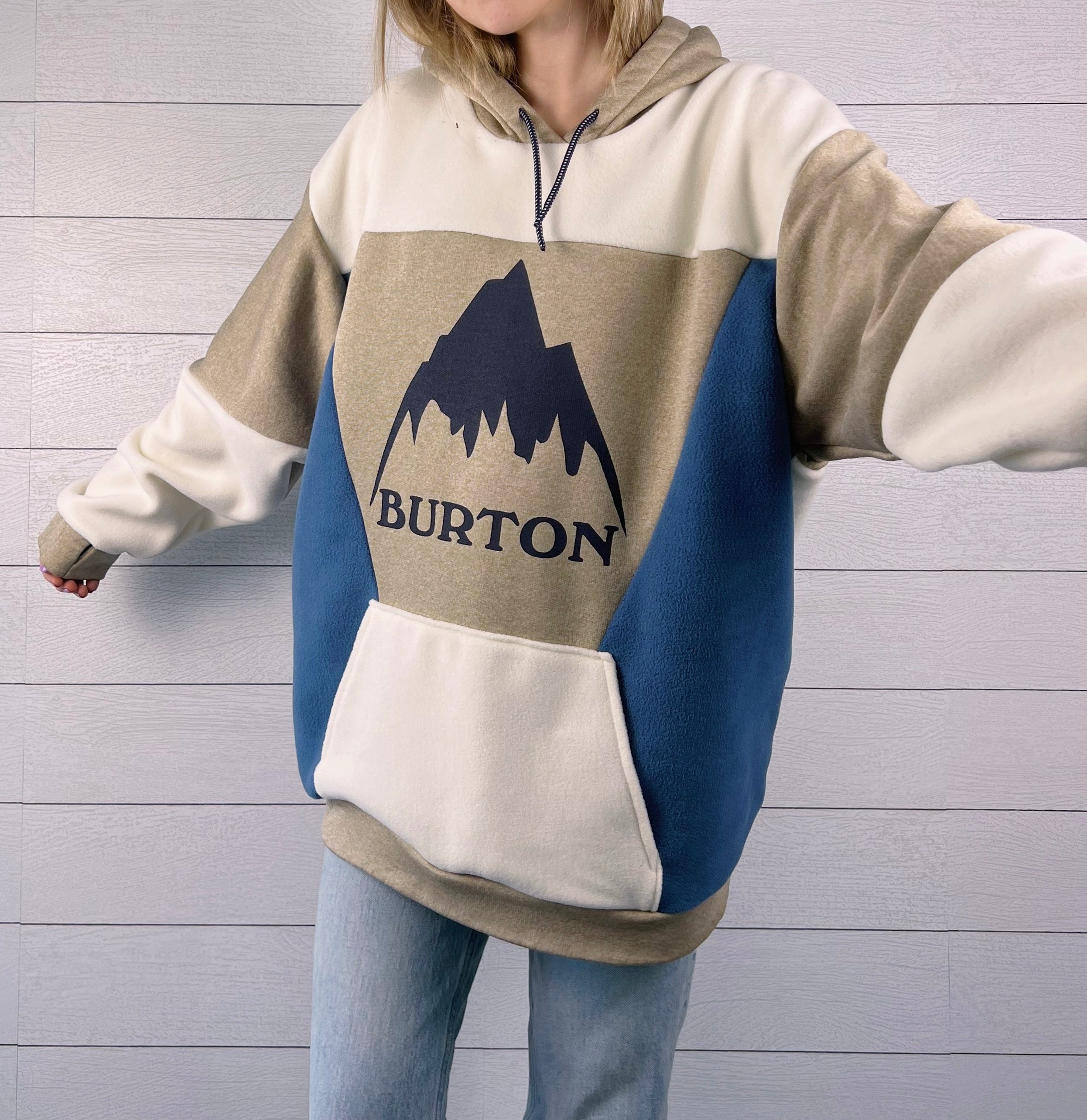 (XL) Blue Square 1/1 Hoodie