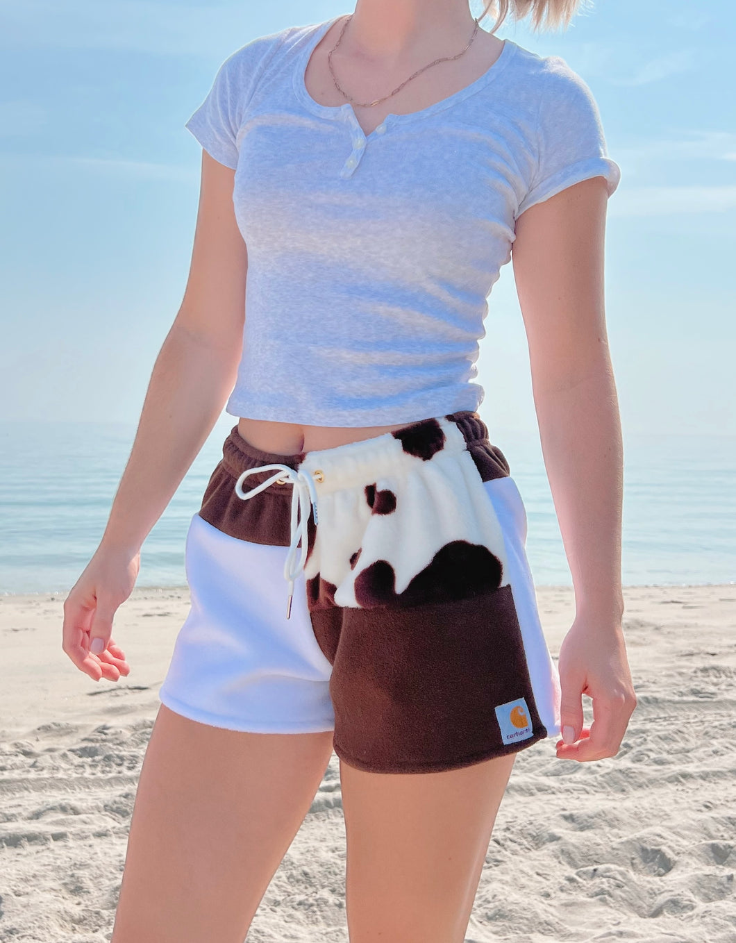 (XS/S) Cow 1/1 Shorts