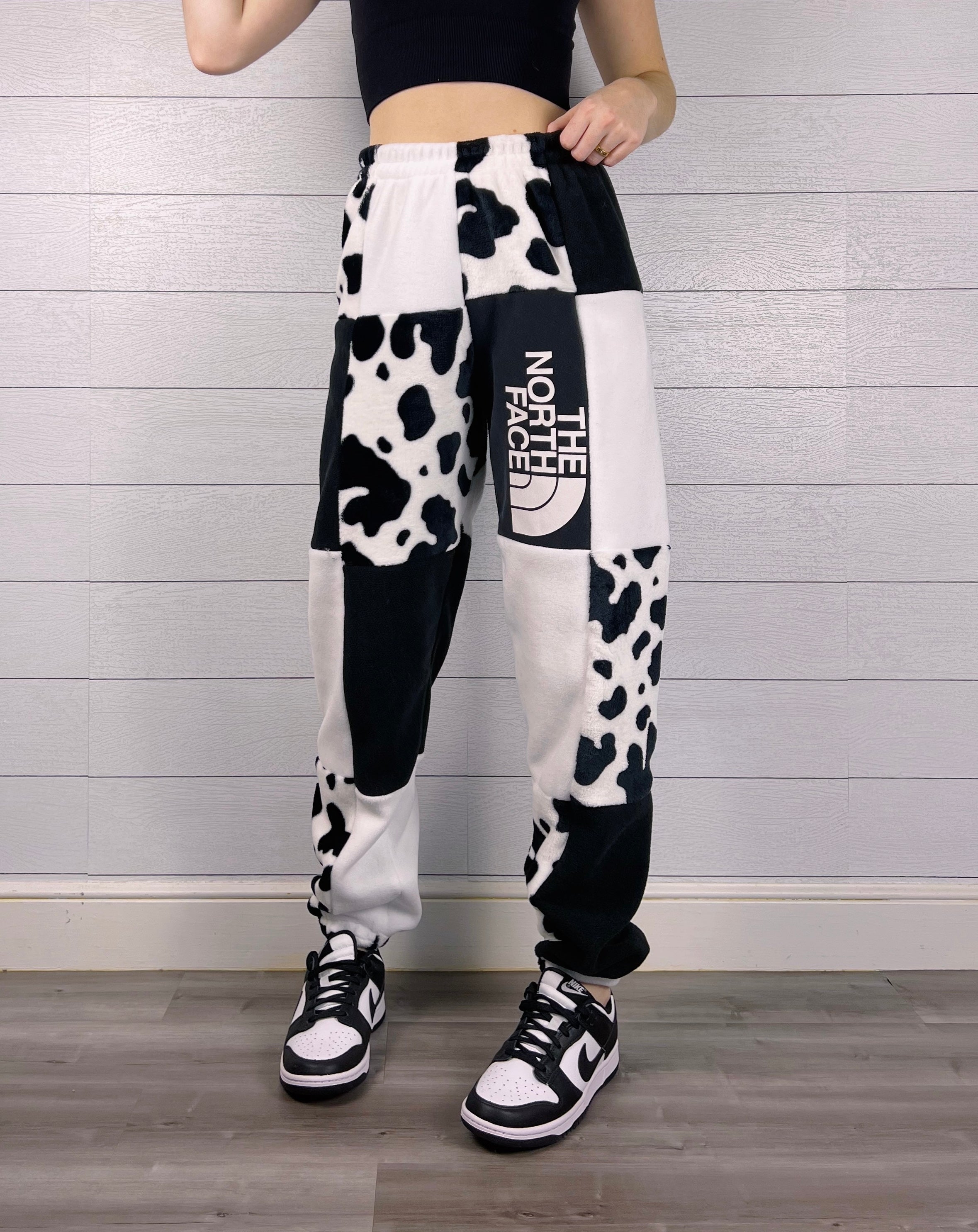 (S/M) Diamond Cow 1/1 Joggers