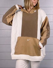 Load image into Gallery viewer, (XL) Caramel Cable 1/1 Hoodie
