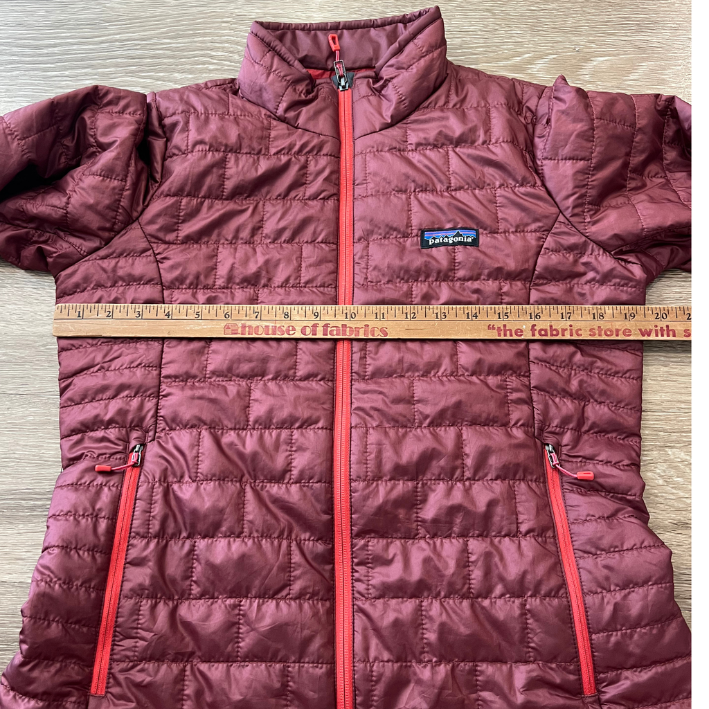 (M) Patagonia Nano Puff Jacket