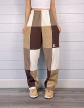 Load image into Gallery viewer, (M/L) Rustic Caramel 1/1 Sweats
