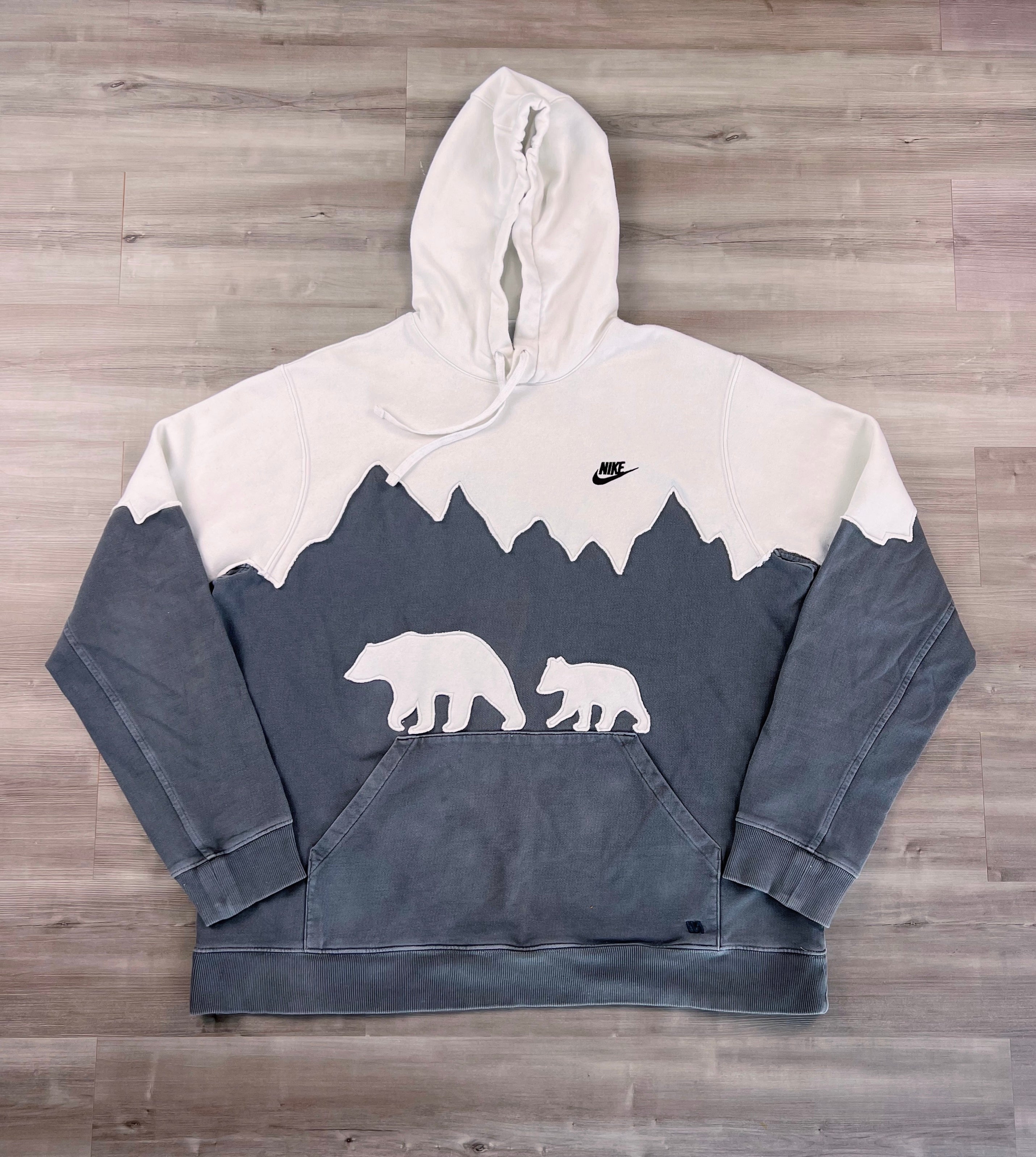 (L) Backcountry 1/1 Hoodie