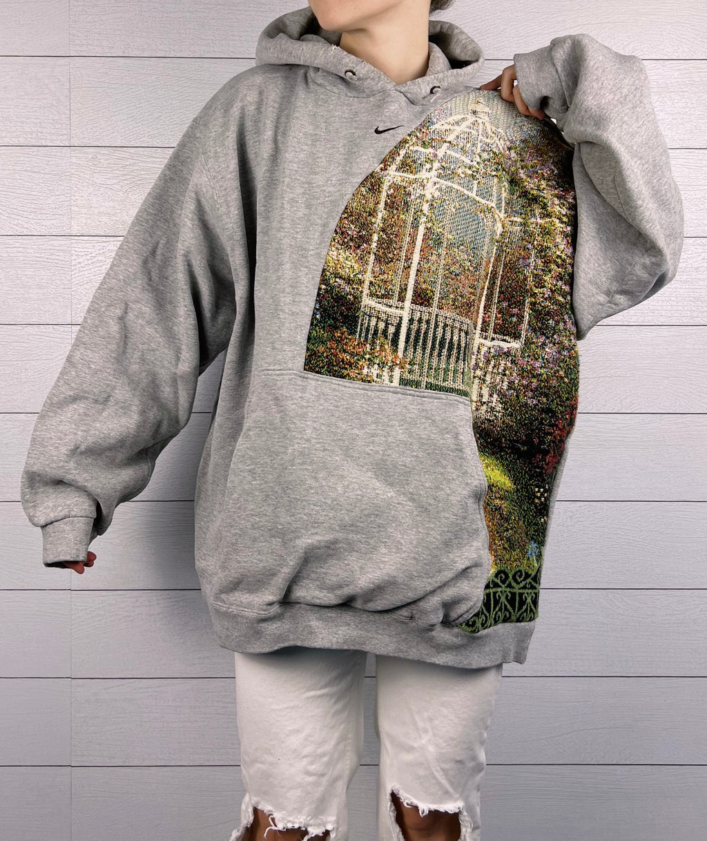 (XL) Vintage Floral Gazebo 1/1 Hoodie
