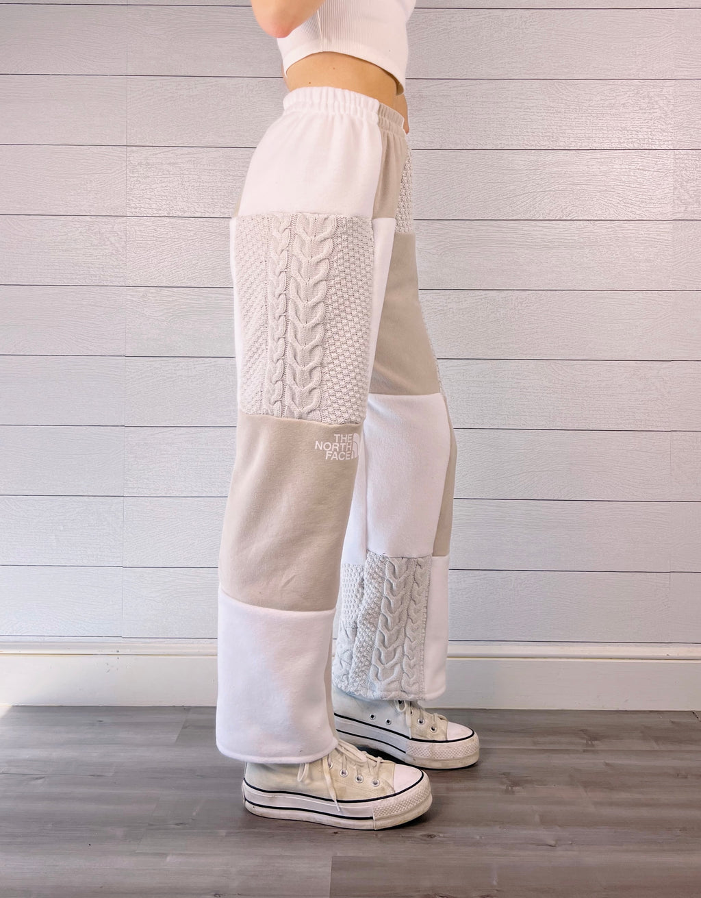 (S/M) Neutral Sweater 1/1 Sweats