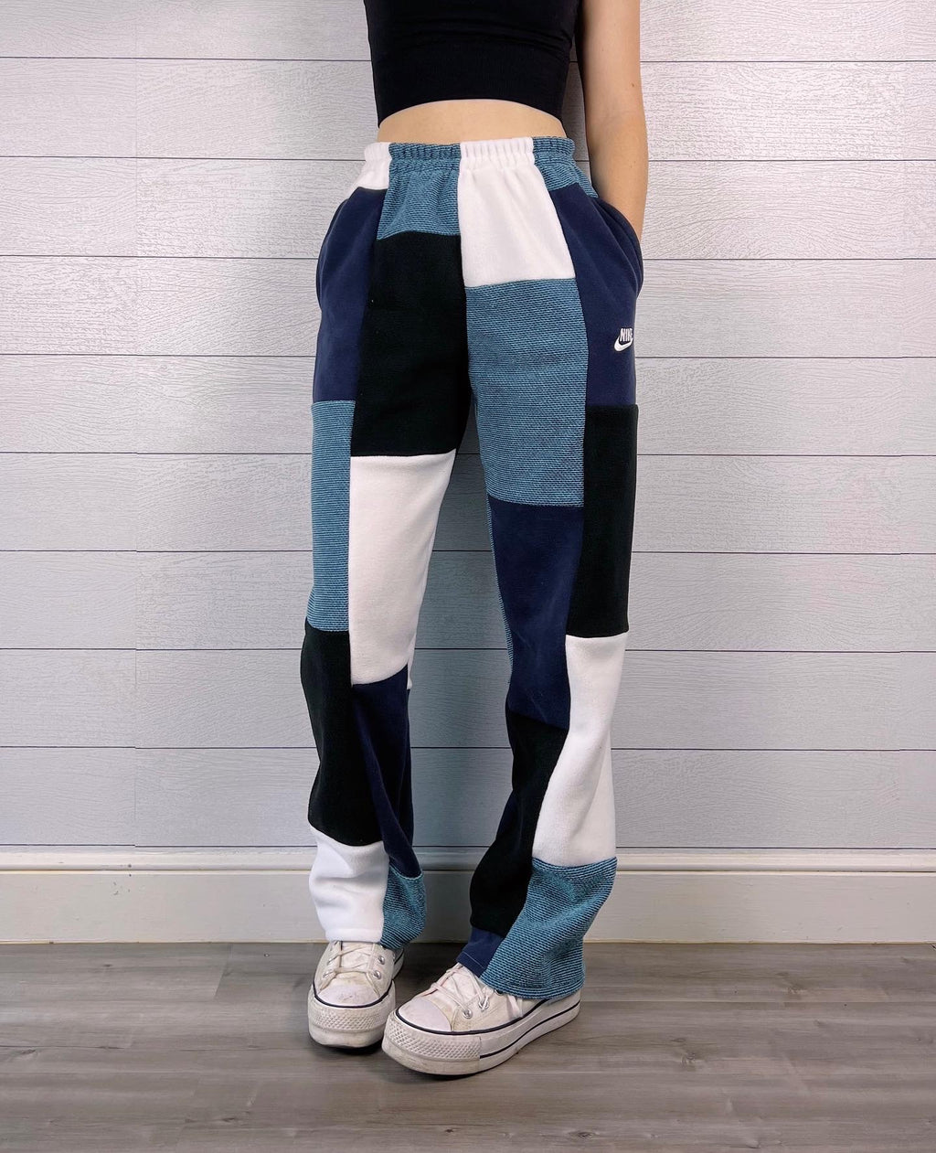 (S/M) Deep Glacier Blue 1/1 Sweatpants +pockets