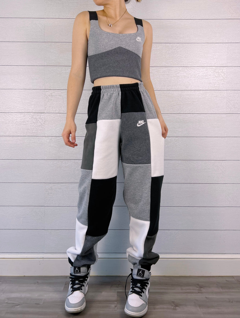 (S/M) Diamond 1/1 Joggers