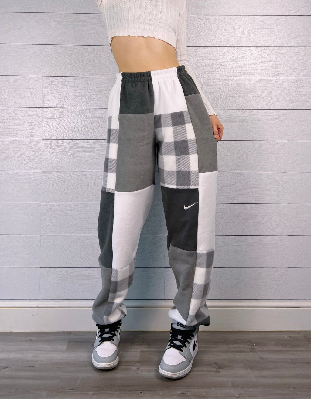 (M/L) Ash Flannel 1/1 Joggers