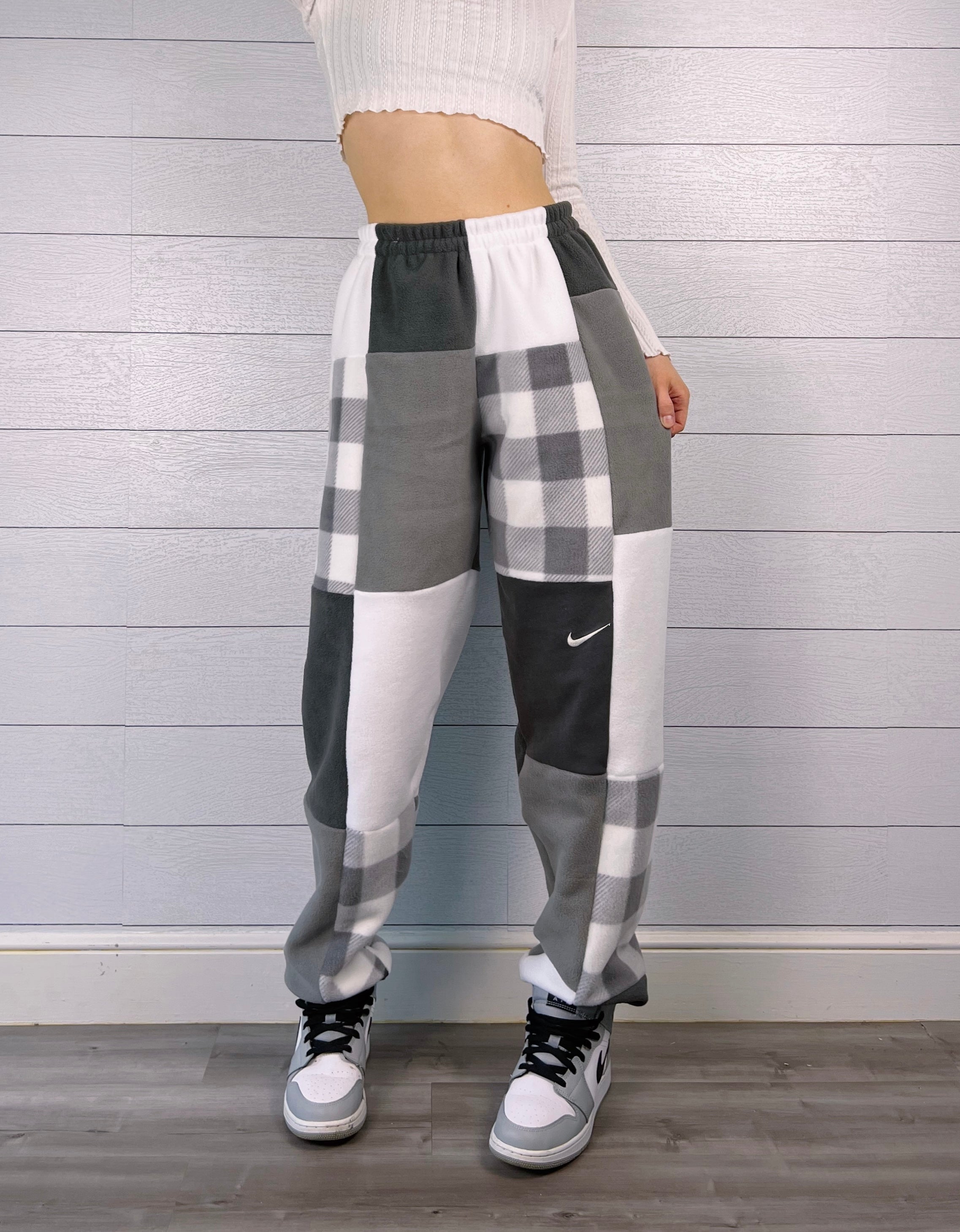 (M/L) Ash Flannel 1/1 Joggers