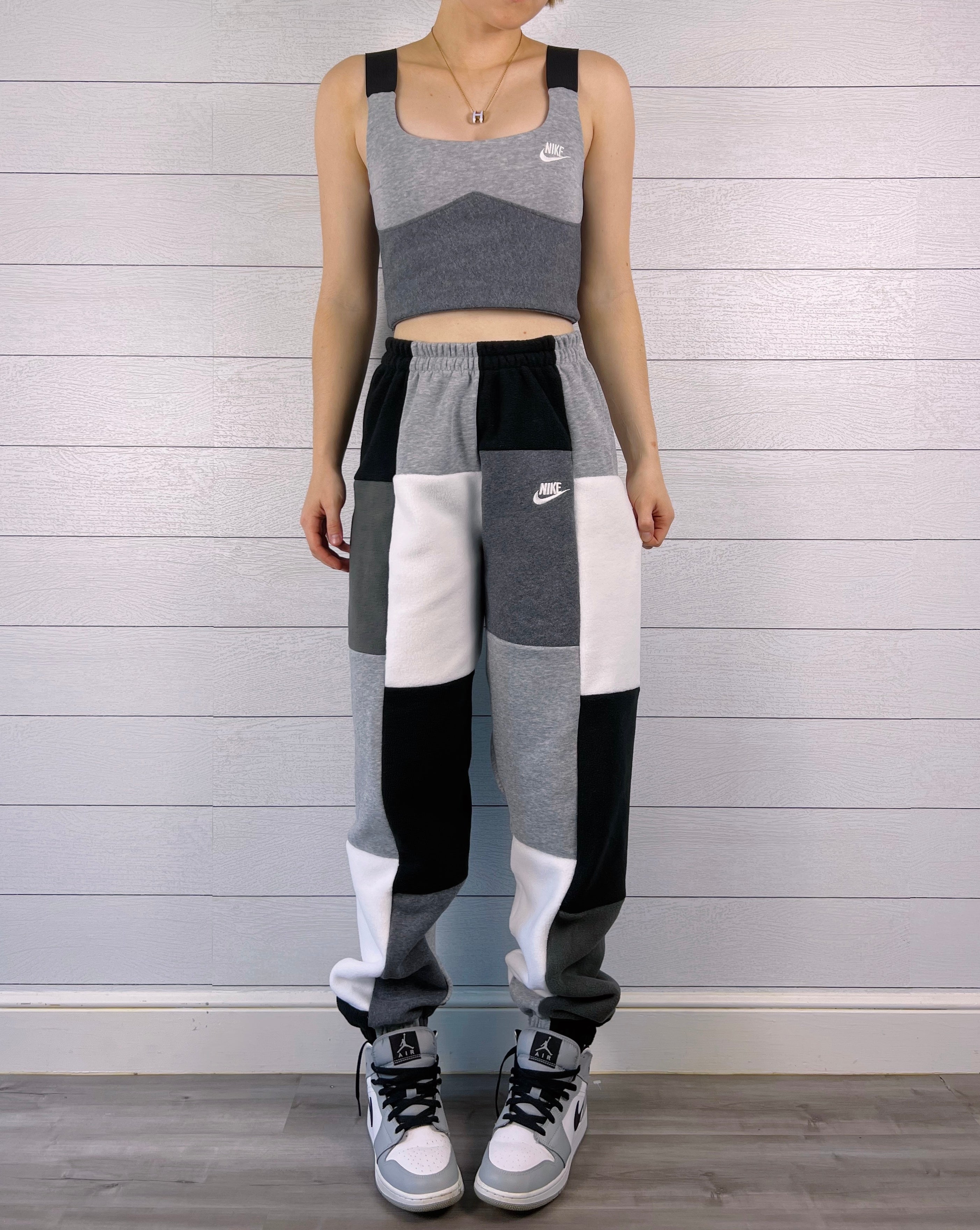 (S/M) Diamond 1/1 Joggers