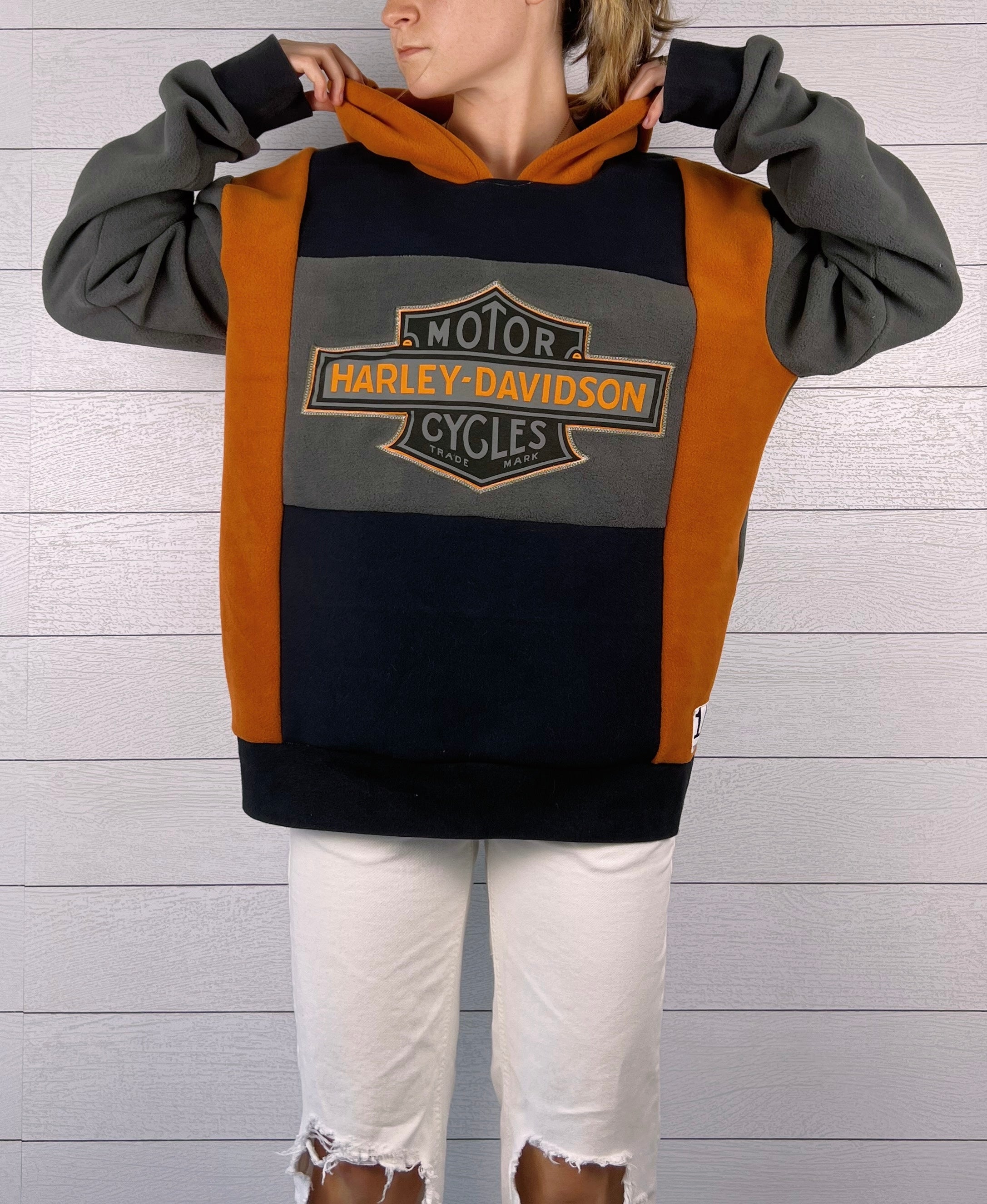 (M) Rustic Ride 1/1 Hoodie