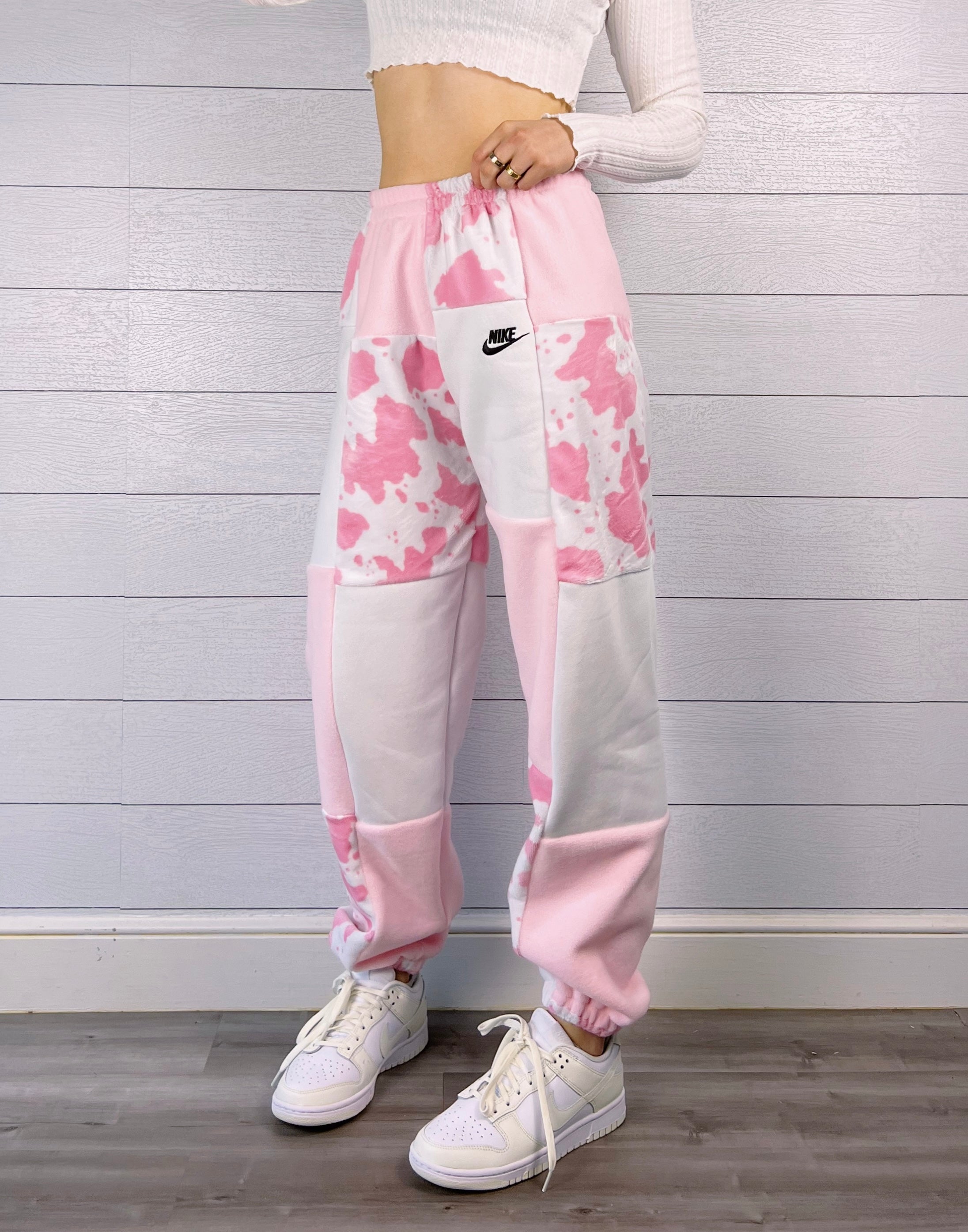 (S/M) Strawberry Cow 1/1 Joggers