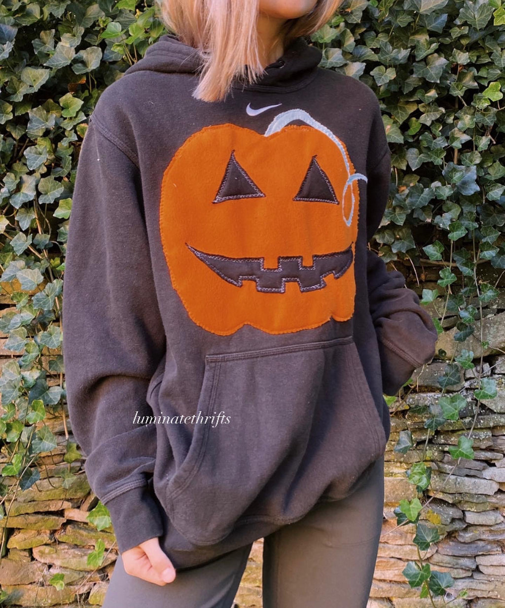 (M/L) Jack O’ Lantern Reworked Hoodie