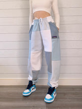 Load image into Gallery viewer, (M/L) Sea Blue 1/1 Joggers +pockets
