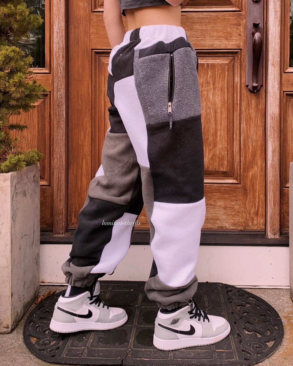 (S/M) Classic 1yr- Diamond Reworked Joggers