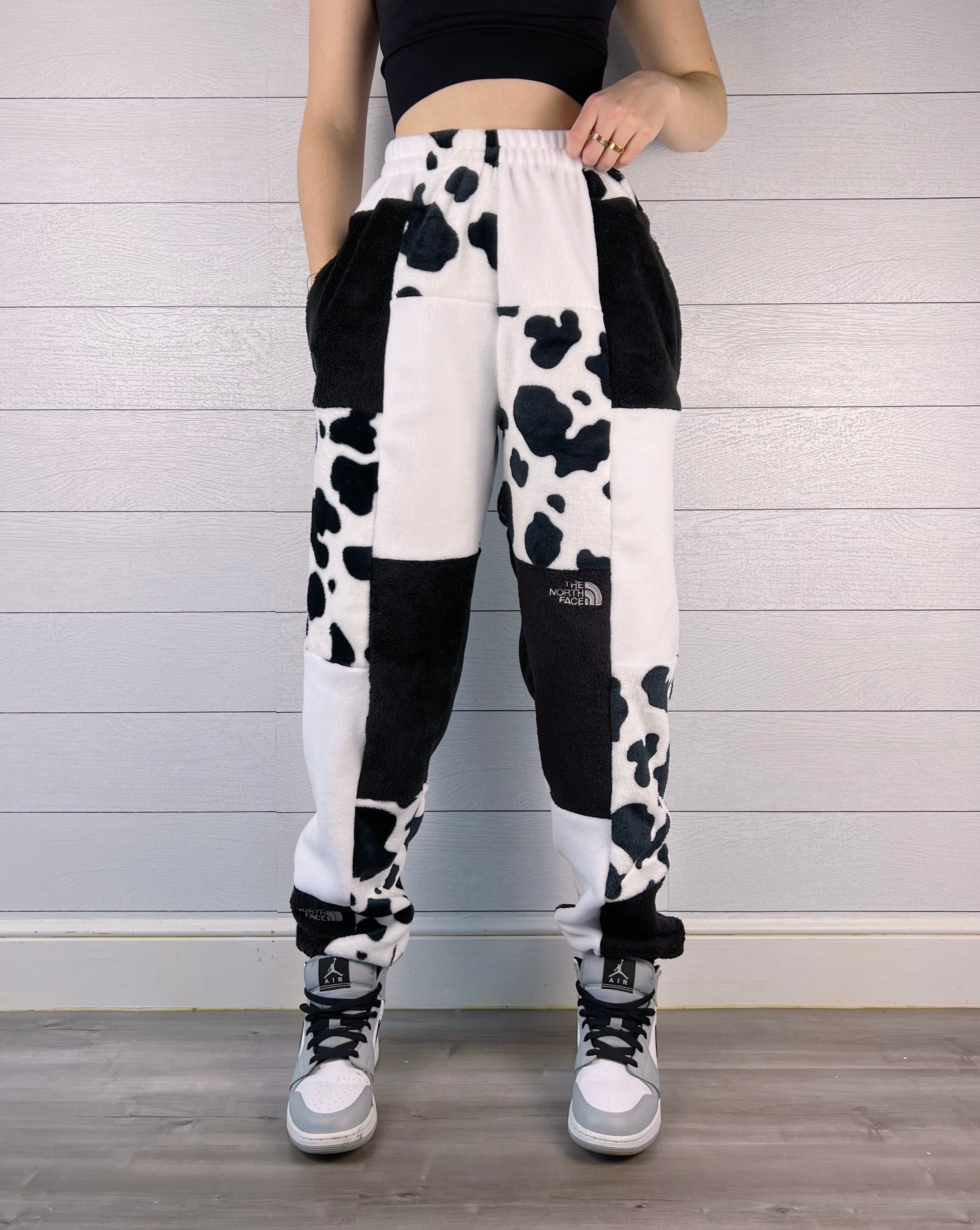 (S/M) Diamond Cow 1/1 Joggers