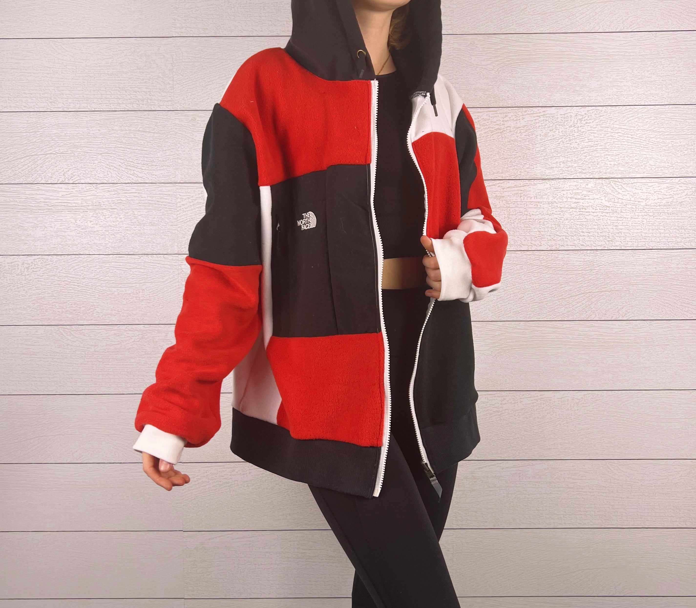 (L/XL) Explorer 1/1 Zip Up Hoodie