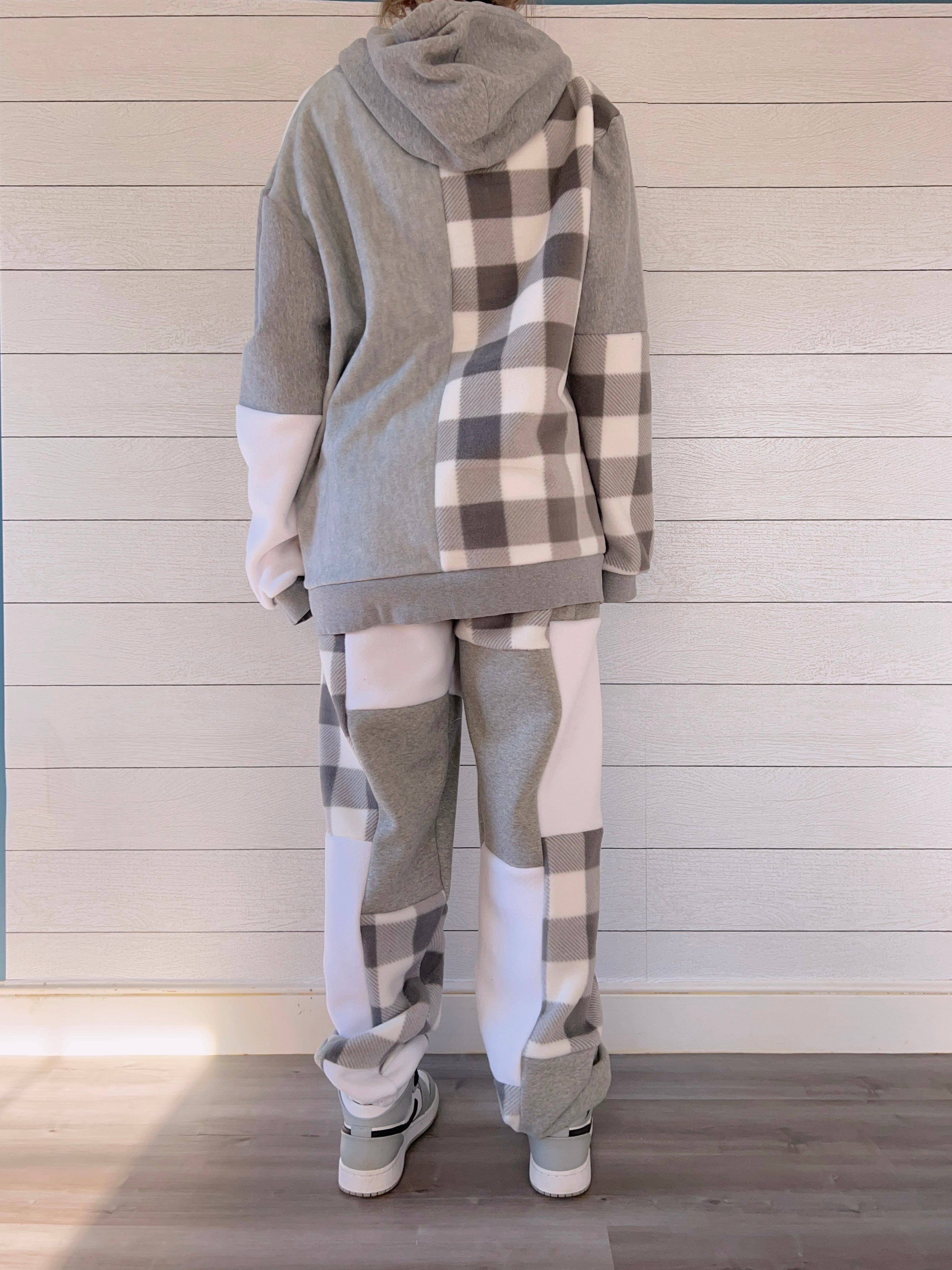 Ash Flannel 1/1 Hoodie & Joggers