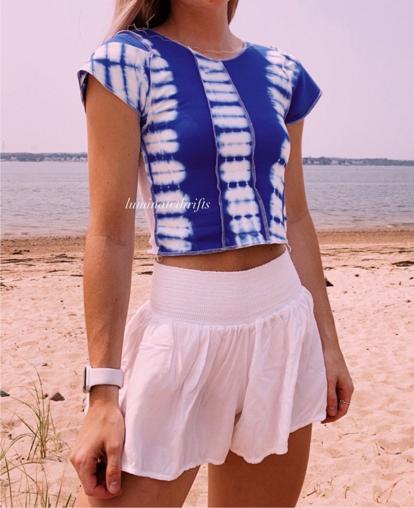 (XS/S) White Cap Reworked Open Hem Top