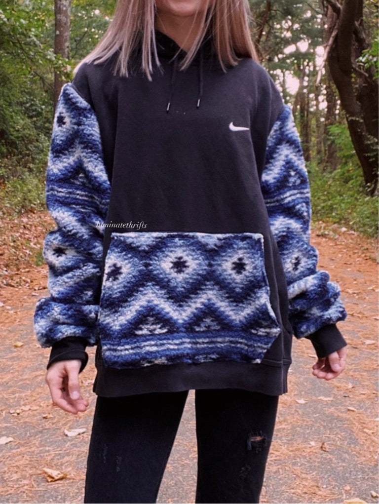 (XL) Aztec Sherpa Reworked Hoodie