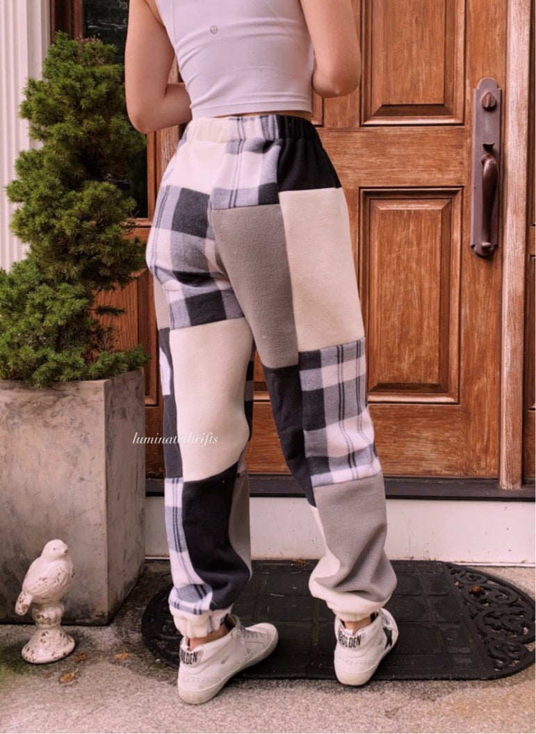 (XS-M) Diamond Flannel Reworked Joggers