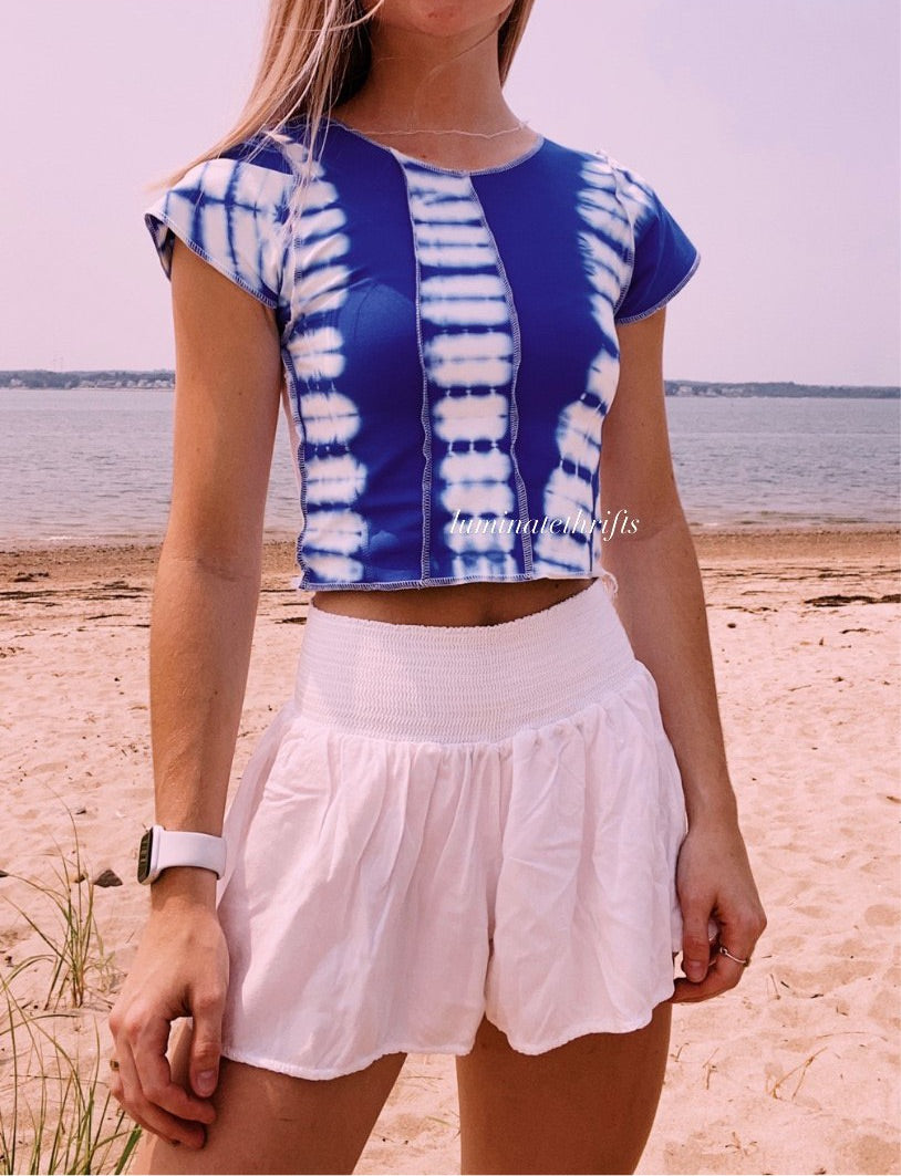 (XS/S) White Cap Reworked Open Hem Top