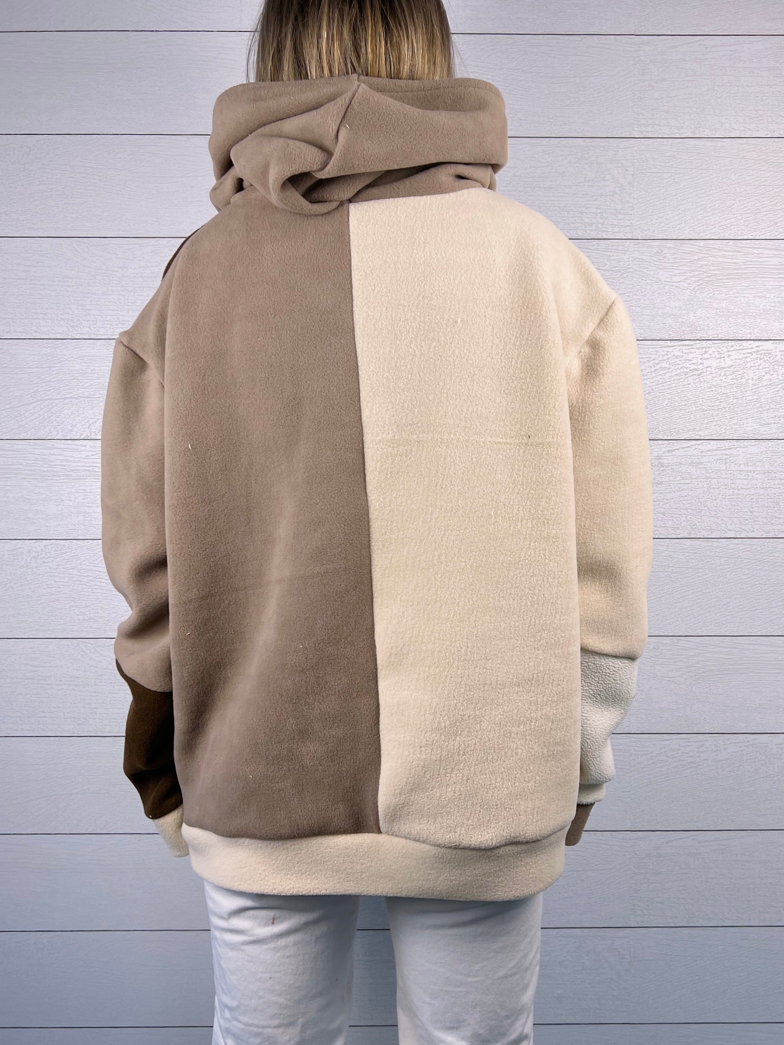 (L) Rustic Caramel 1/1 Hoodie
