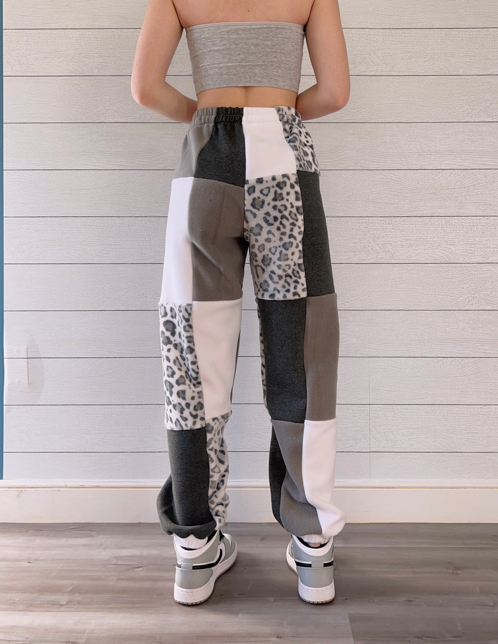 Snow Leopard 1/1 Joggers & Hoodie