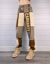 Load image into Gallery viewer, (XS/S) Rustic Camo 1/1 Joggers
