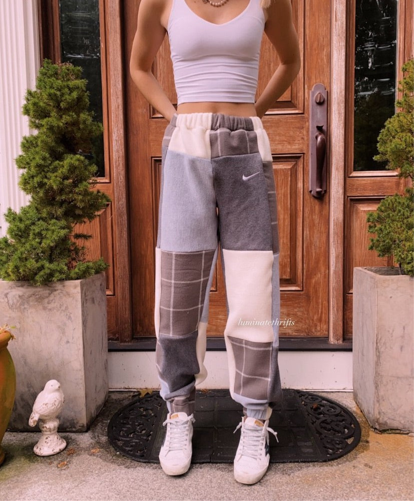 (M-XL) Smokey Flannel Reworked Joggers
