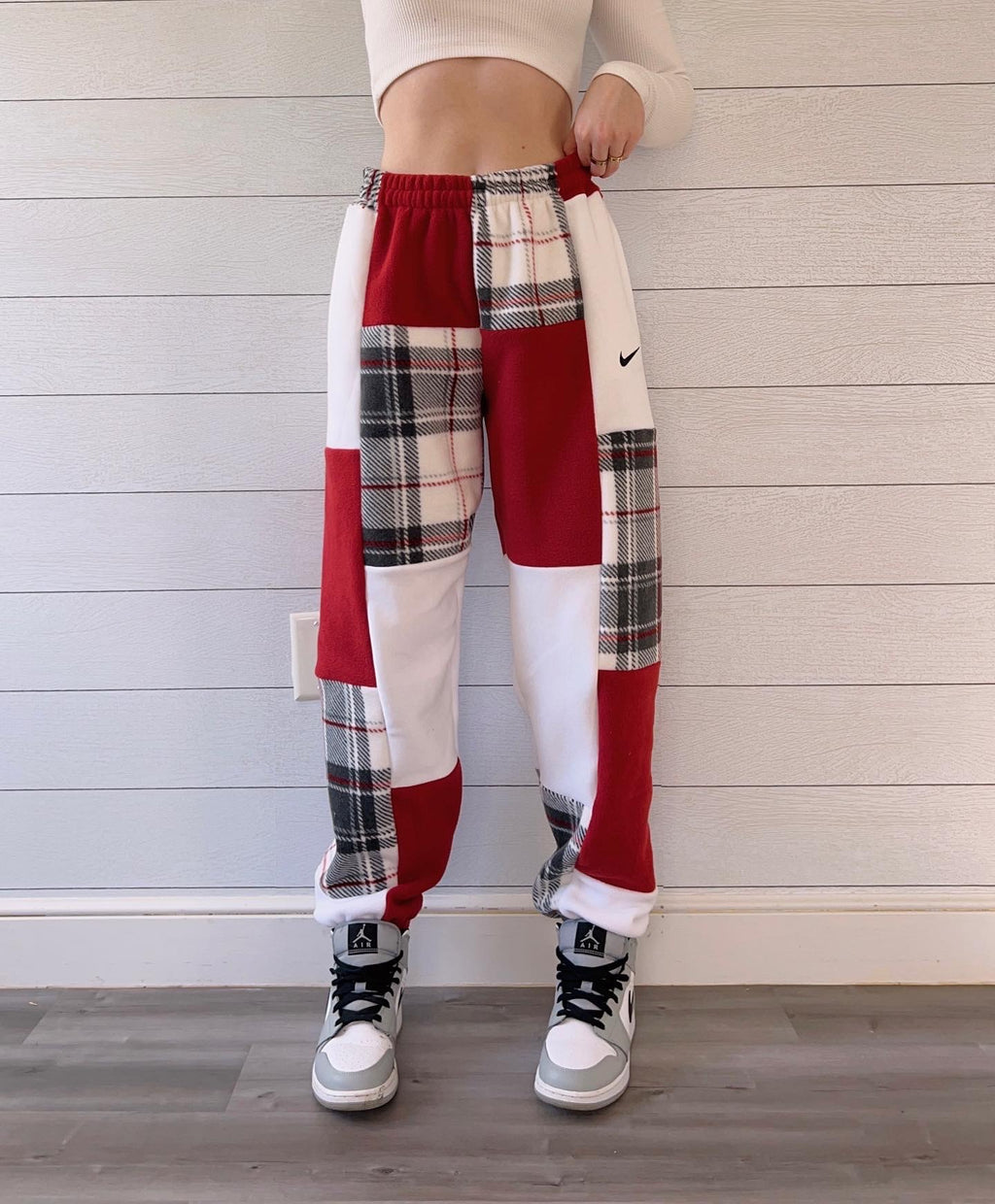 (S/M) Sleigh Ride 1/1 Joggers +pockets
